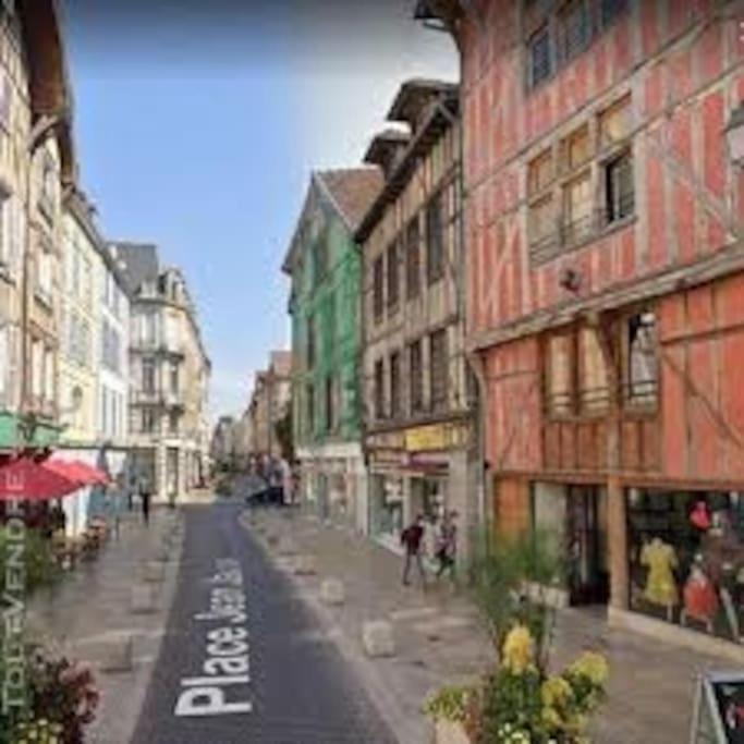 Cocoon Standing - Coeur Historique De Troyes Lejlighed Eksteriør billede